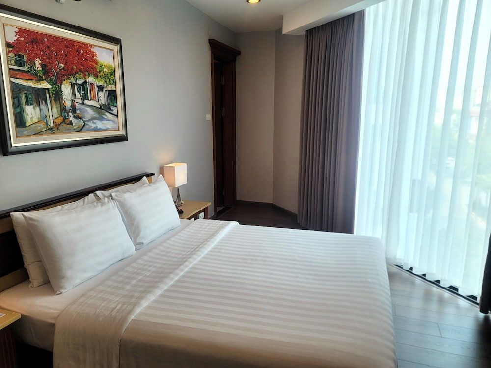 Luxeden Signature Hotel Executive Double Room, 1 Double Bed, City View 3