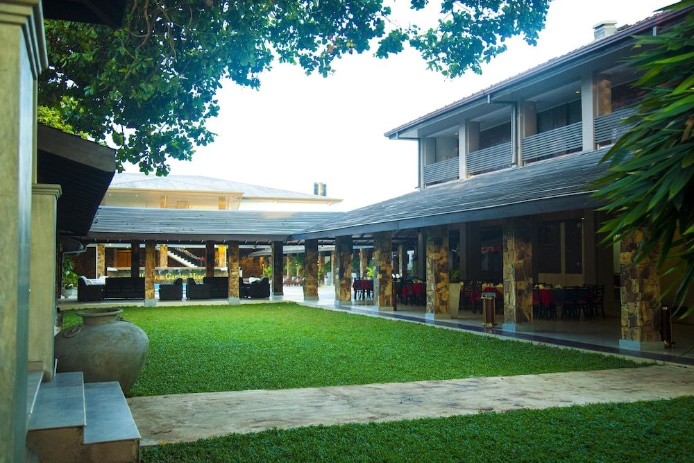 undefined Full Moon Garden Hotel 5