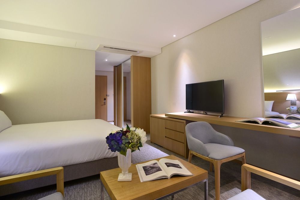 undefined Astar Hotel 5