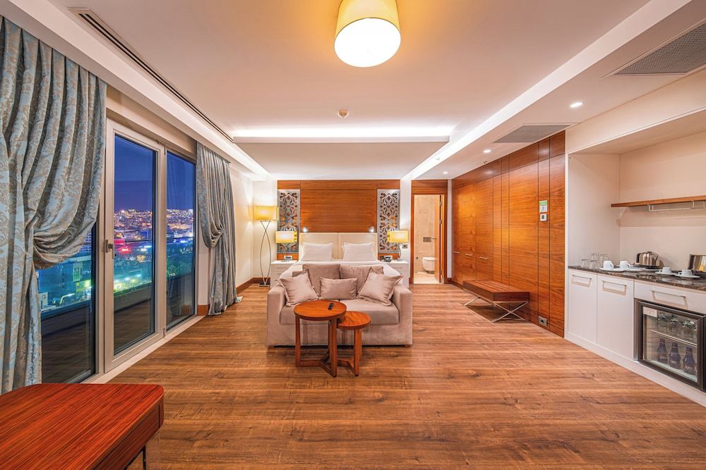 undefined Holiday Inn Ankara - Cukurambar by IHG 9