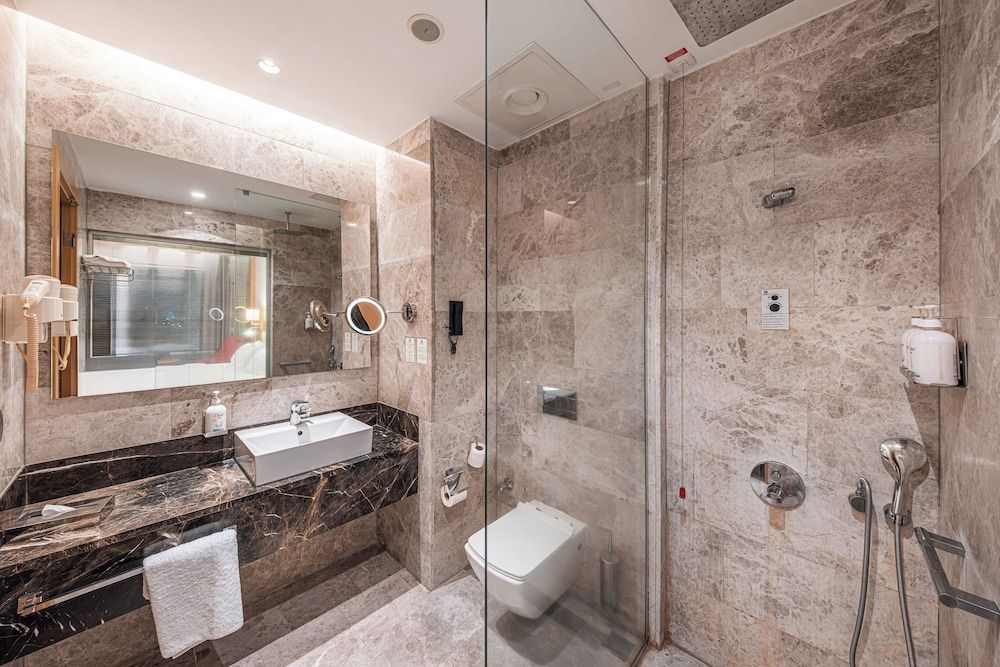 Holiday Inn Ankara - Cukurambar by IHG Standard Room, 2 Twin Beds 5