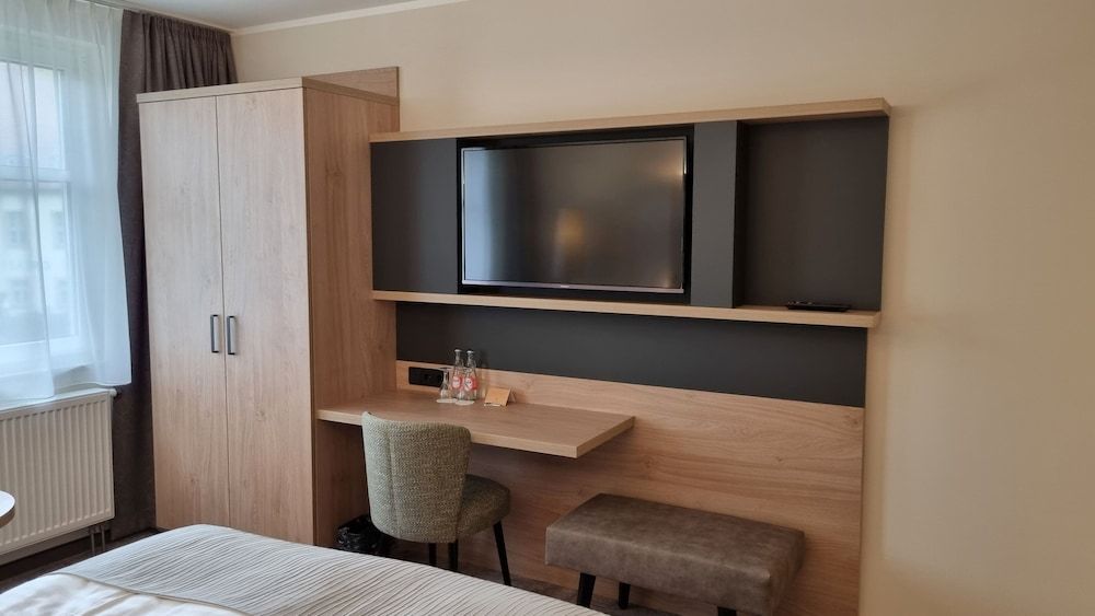 Parkhotel Neustadt Comfort Room 4