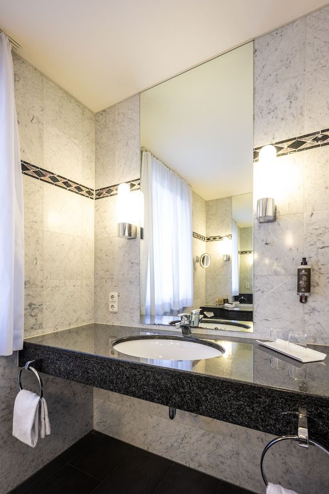 Hotel HerzogsPark Family Room, Balcony 10