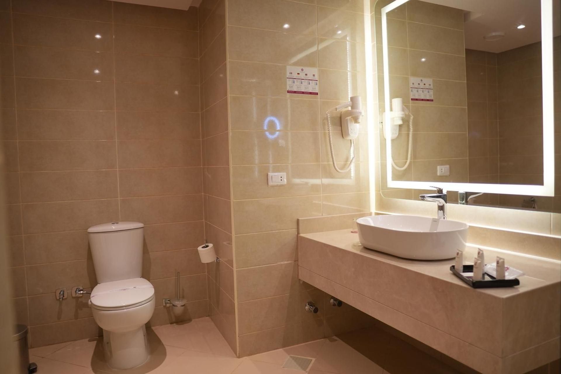 Charmillion Gardens Aquapark Superior 3