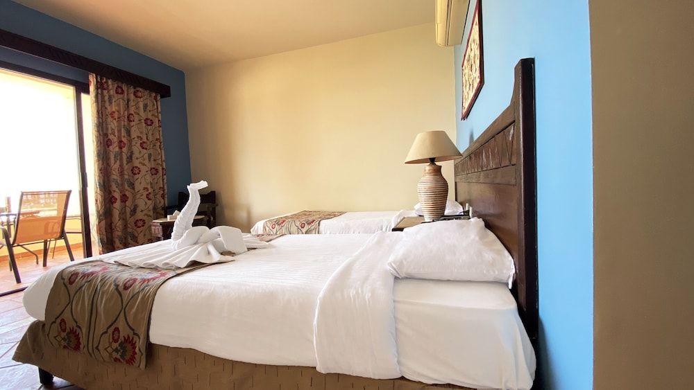 ONATTI Beach Resort - Marsa Alam Standard Double Room, Accessible, Sea View 2