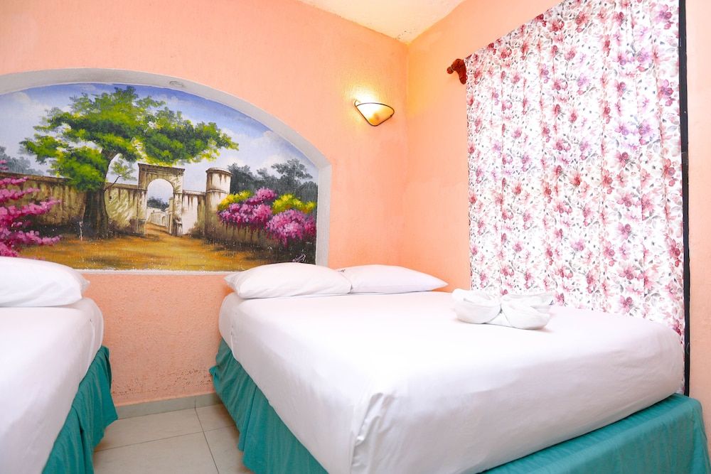 Hotel Hacienda Cancun Standard Room 10