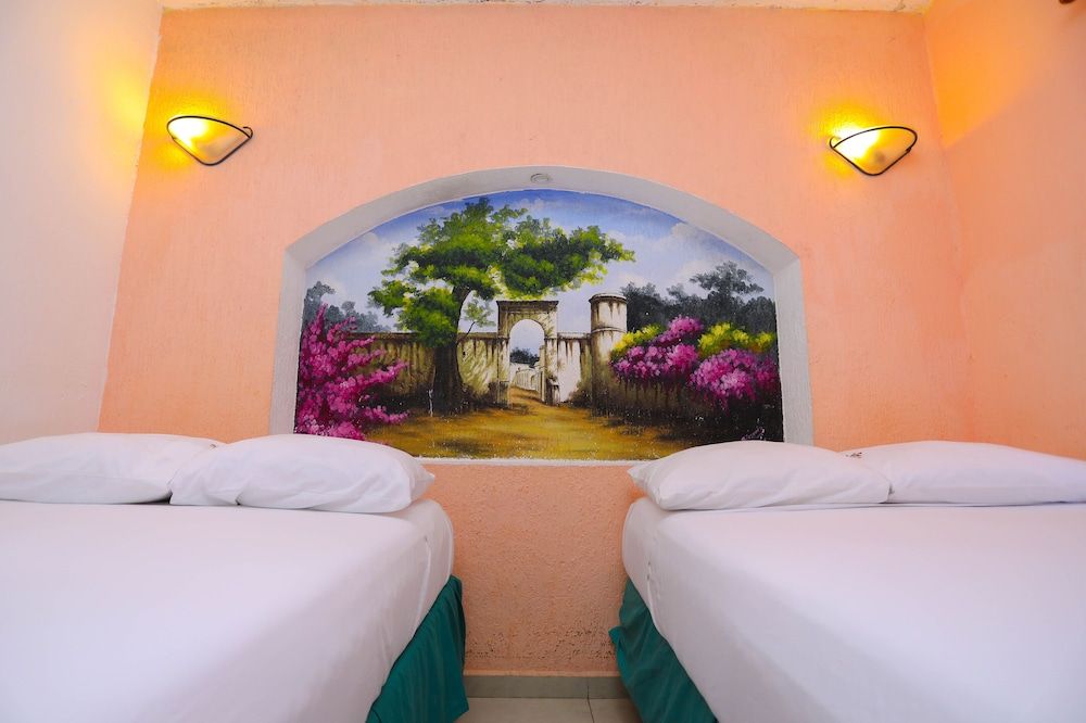 Hotel Hacienda Cancun Standard Room 5