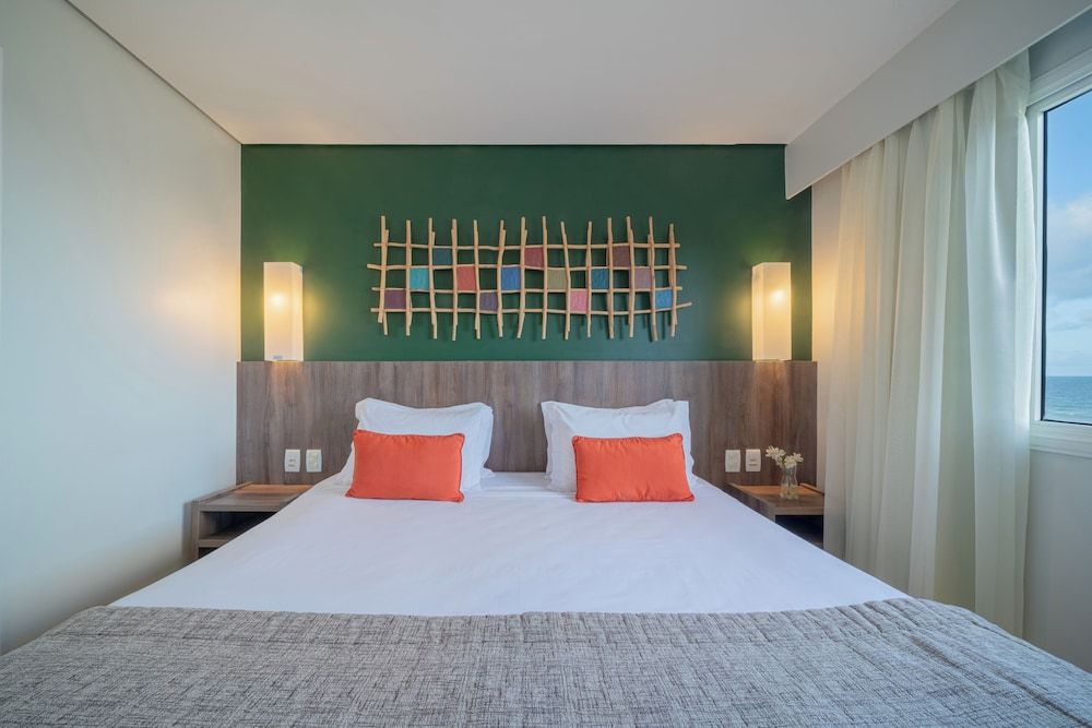 Beach Park Oceani Hotel Master Suite with Bathtub 6