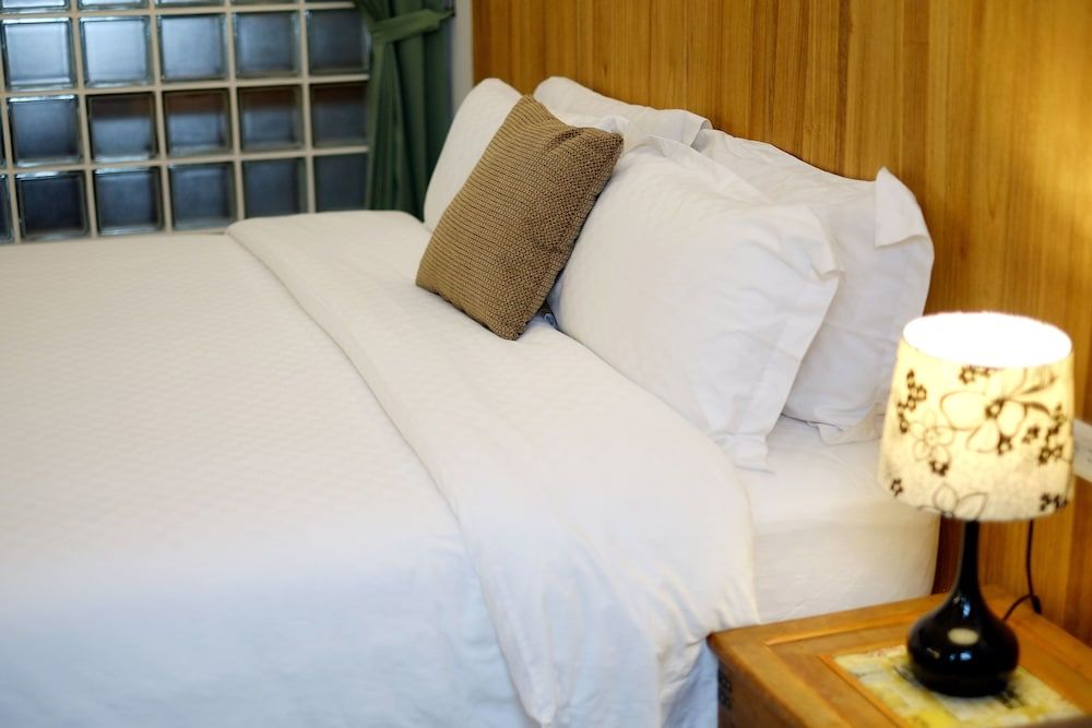 Shire Homestay Deluxe Double Room, 2 Bedrooms 13