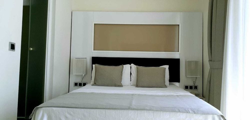 Orka Boutique Hotel Land View Room 3