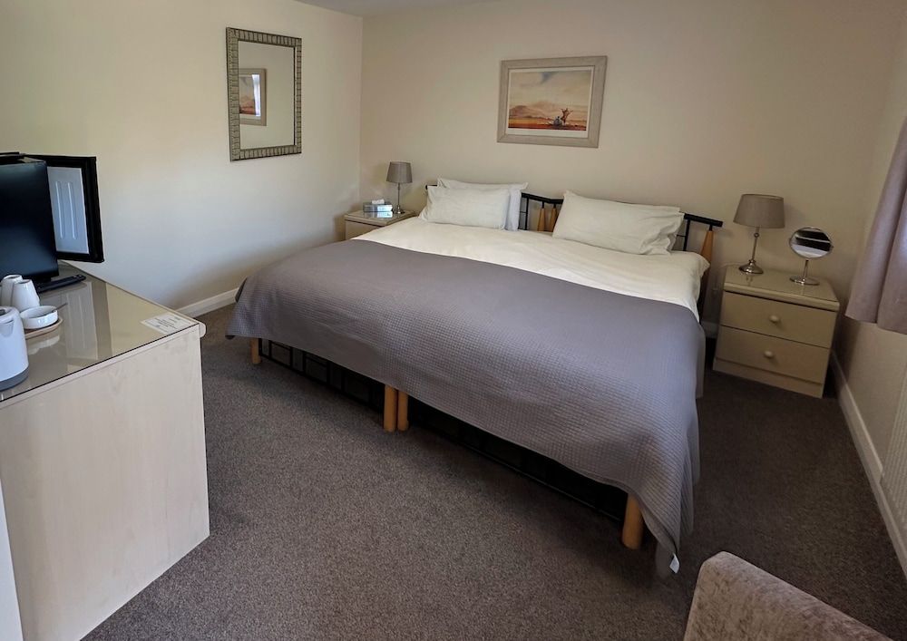 Newent Golf Club & Lodges