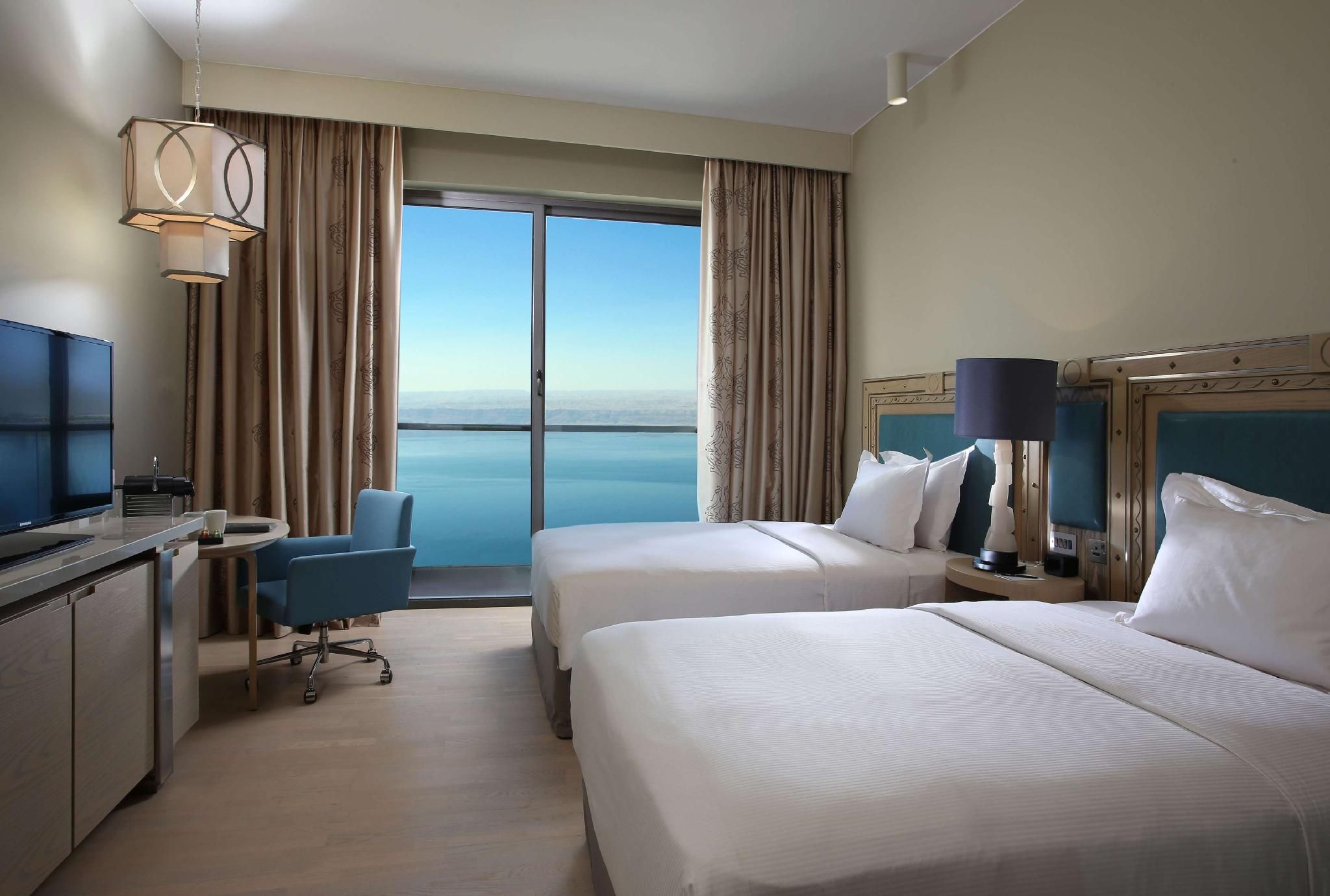 TWO DOUBLE BED DELUXE RM W/TERRACE