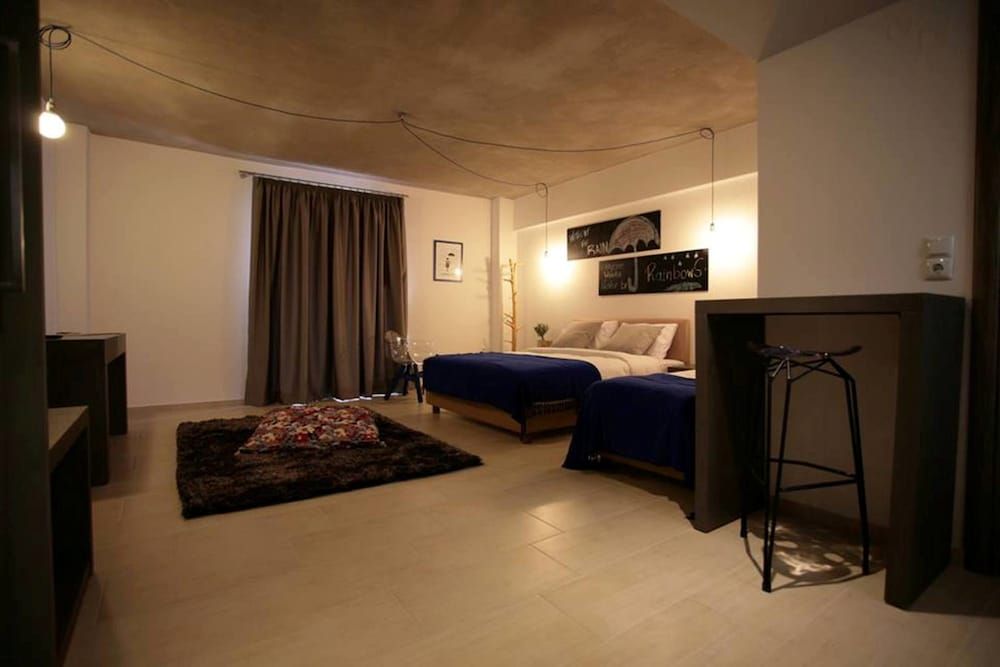 Oniropetra Boutique Hotel
