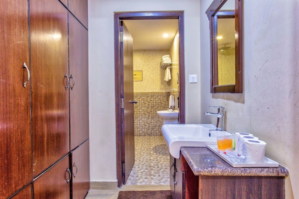 Da Yatra Courtyard Hotel & Resort Deluxe Twin Room 13