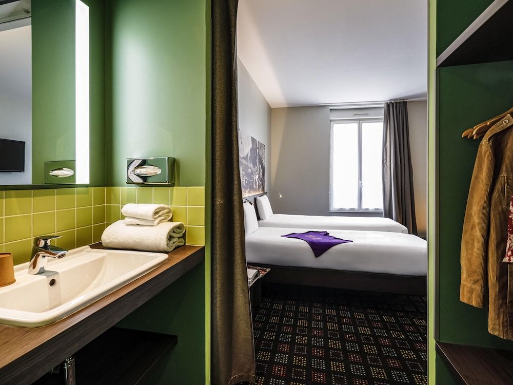 Greet Hotel  Lyon Confluence Standard Room, 2 Twin Beds (Pop) 3