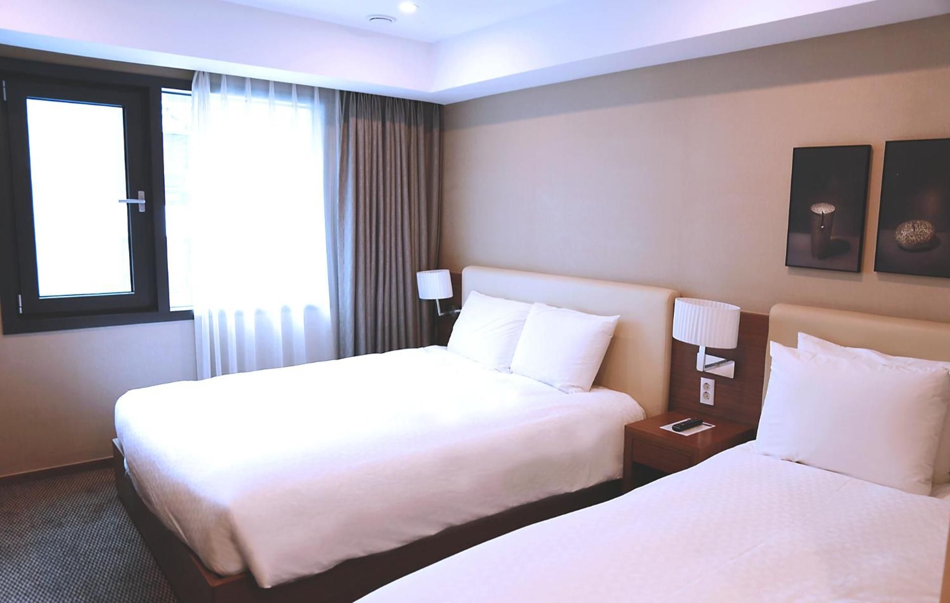 undefined Busan Business Hotel 10
