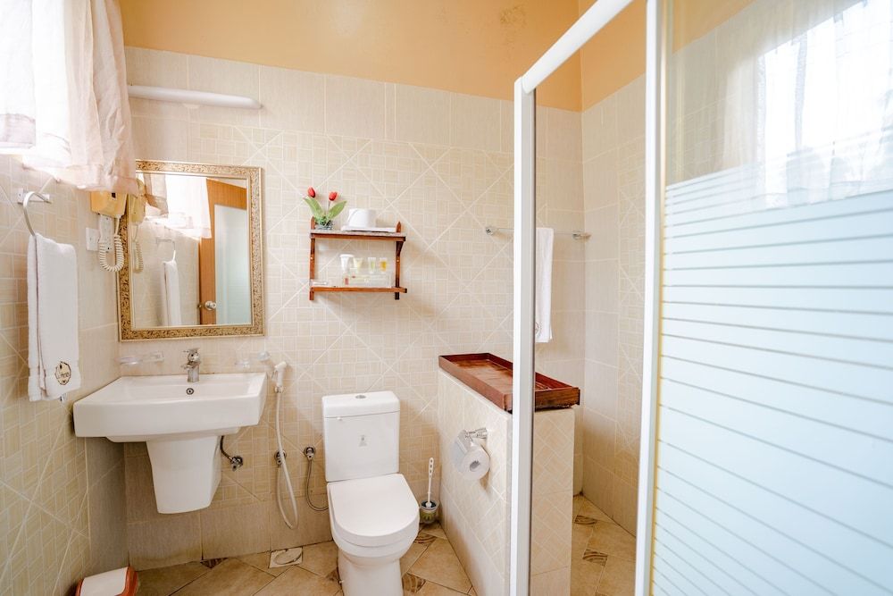 The Amariah Boutique Hotel Mikocheni Standard Double Room 7