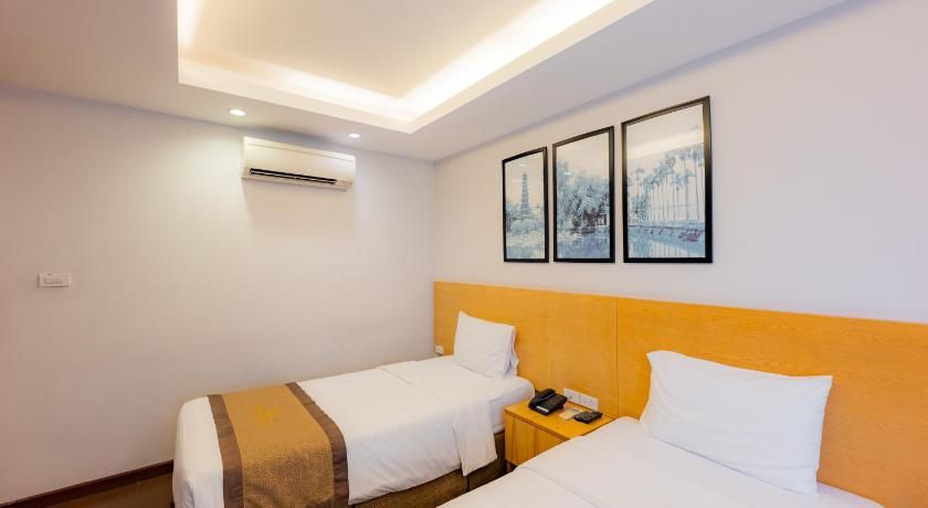 undefined Riverside Hanoi Hotel 8