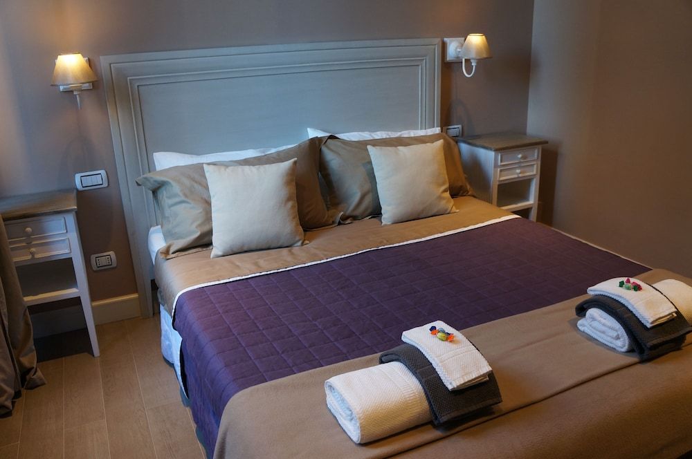 undefined Le Stanze di Elle 8