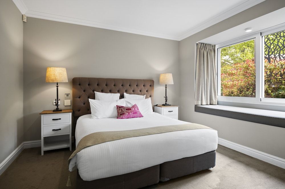 Parklands Country Gardens and Lodges Suite, Garden View