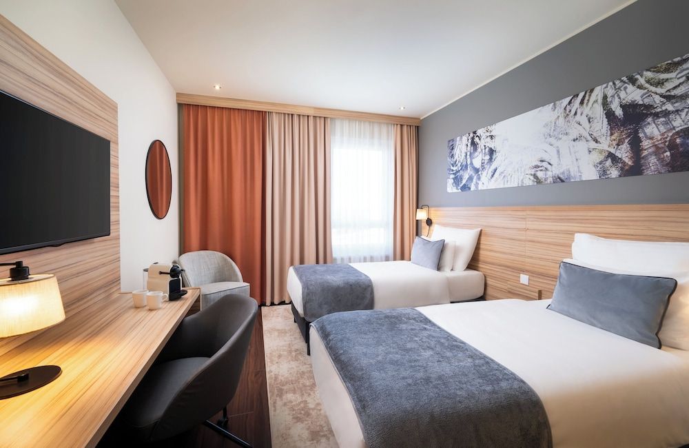 Leonardo Hotel Vienna Hauptbahnhof Comfort Twin Room 2