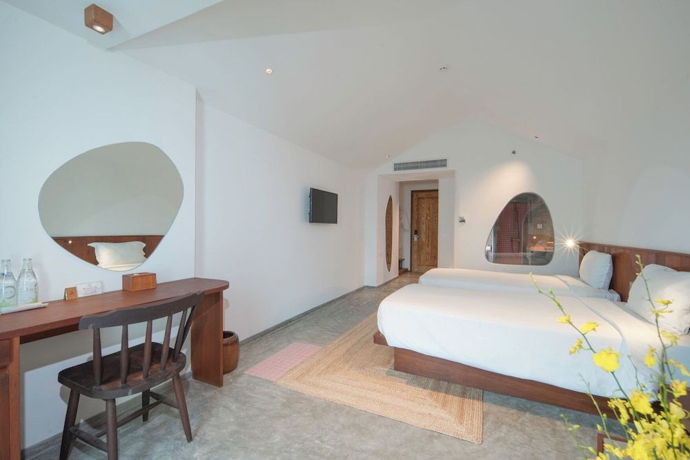 Rustic Sea View Twin Room