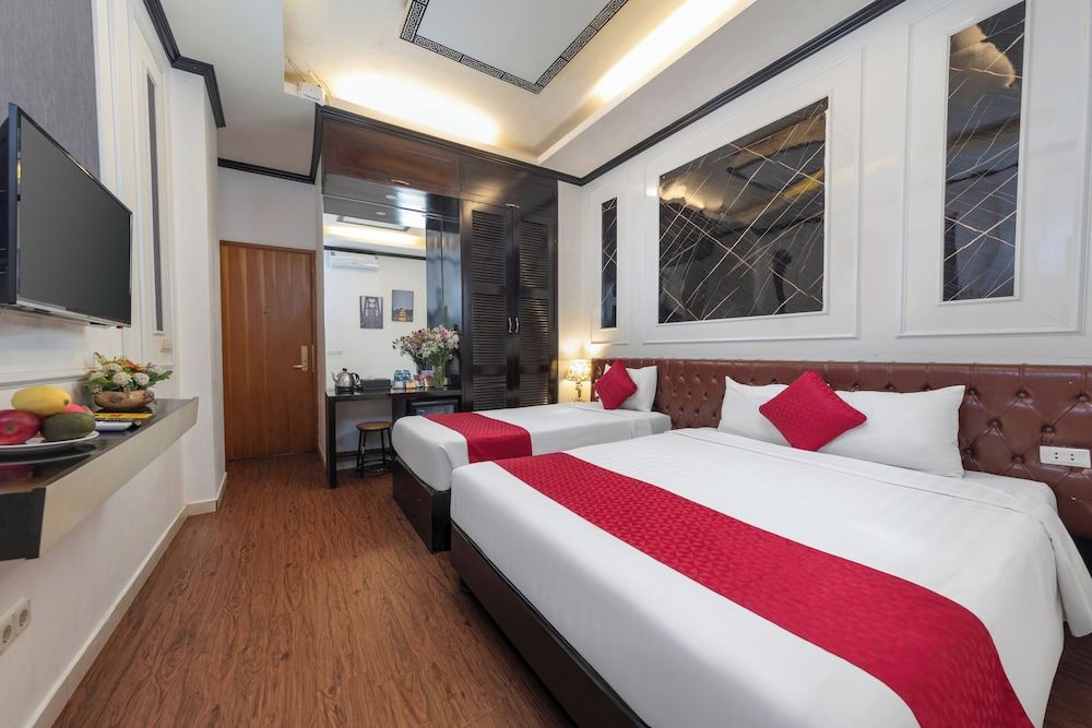 Eclipse Legend Hotel Standard Triple Room 2