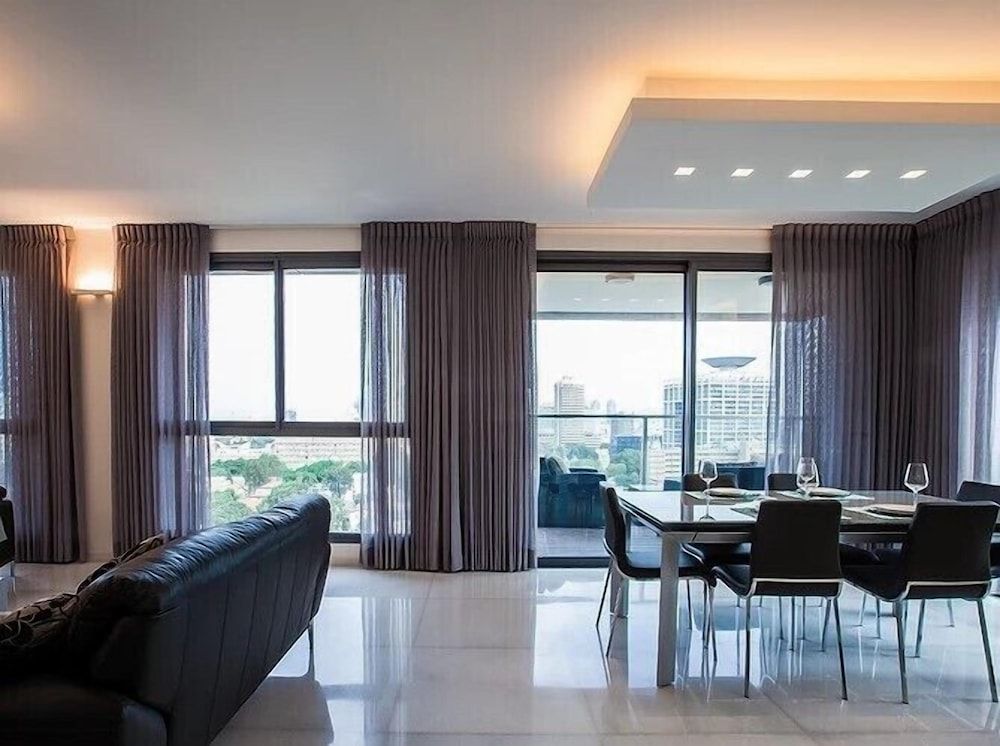 Tel Aviv Home Comfort Apartment, Tower 7