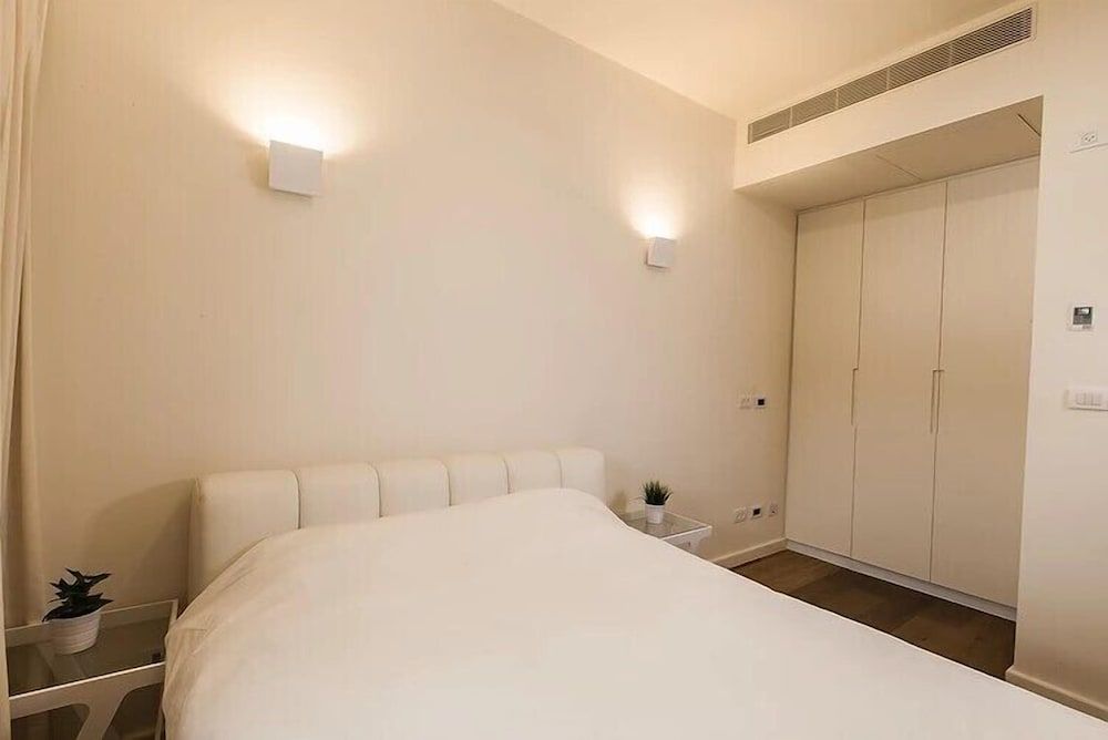 undefined Tel Aviv Home 4