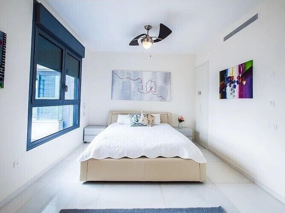 Tel Aviv Home Comfort Apartment, Tower 2