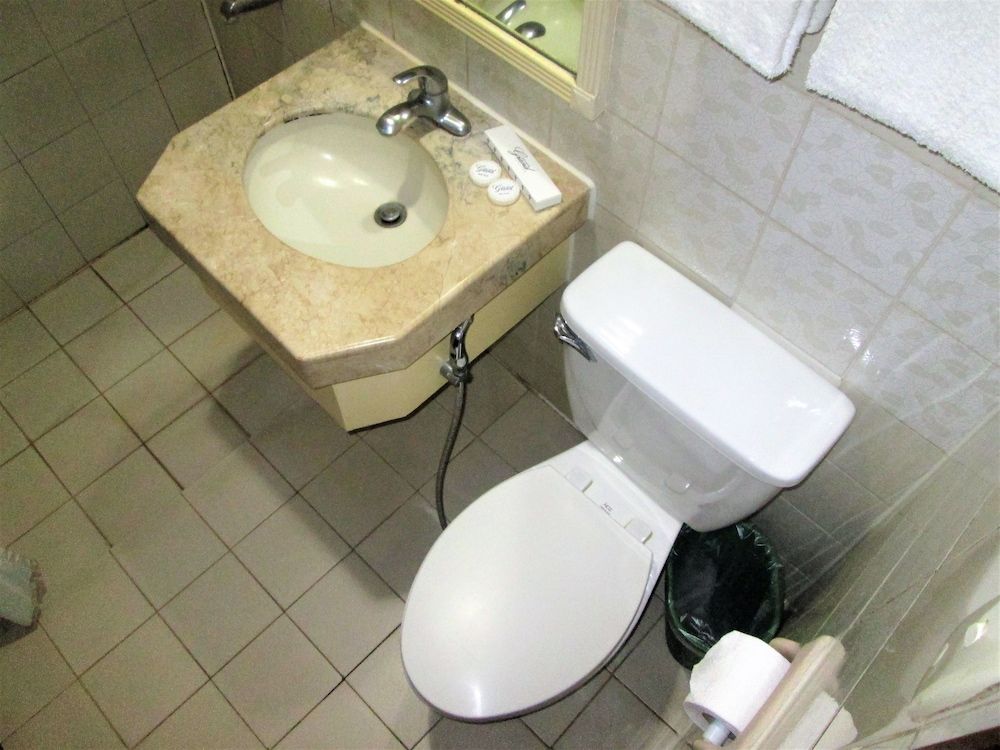 Grand City Hotel Standard Room 3