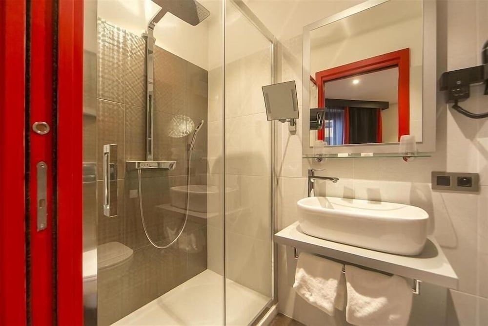 undefined Hôtel Boutique Richelieu Lyon Gare Part Dieu 9