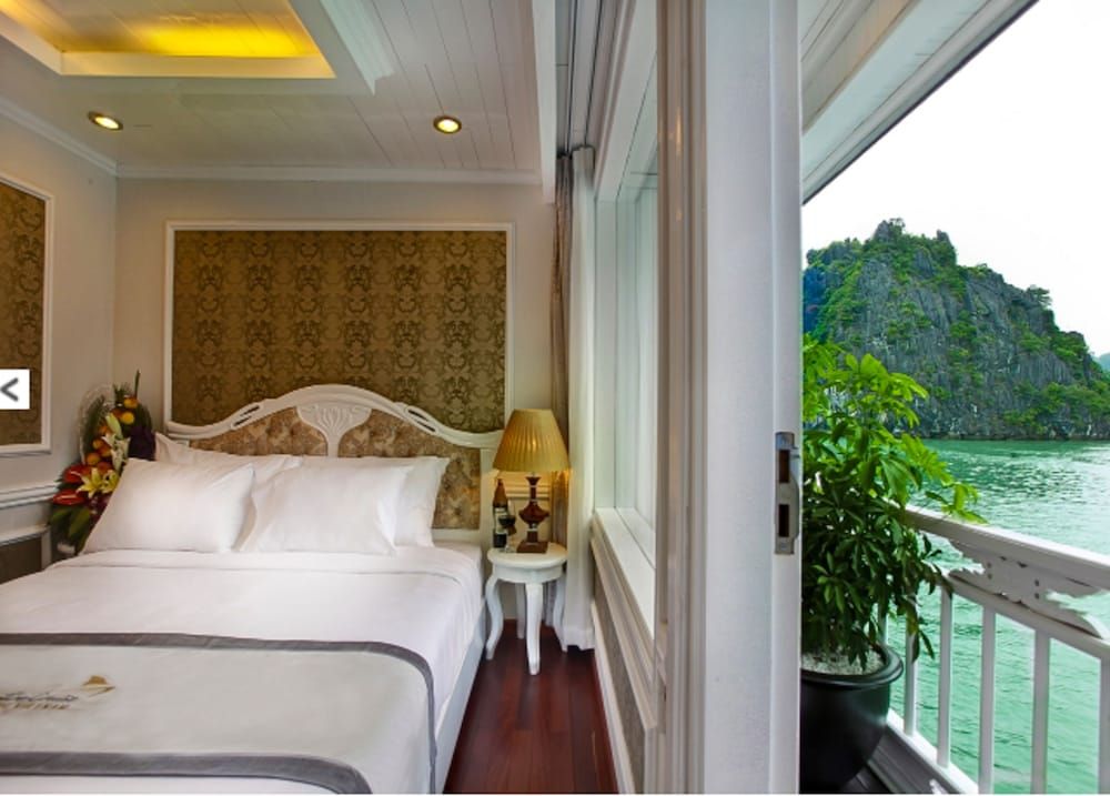 Senior Double Room, 1 Queen Bed, Balcony, Ocean View (Double)