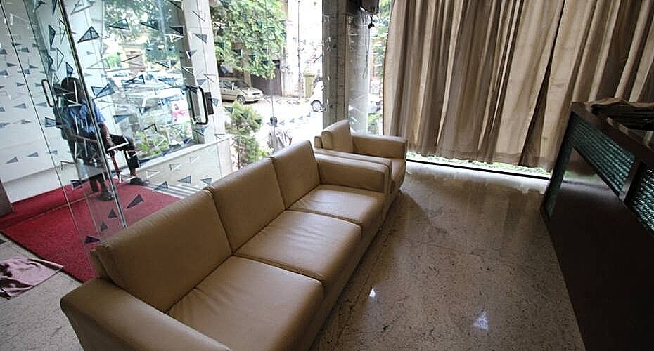 undefined Amshi International Inn 2