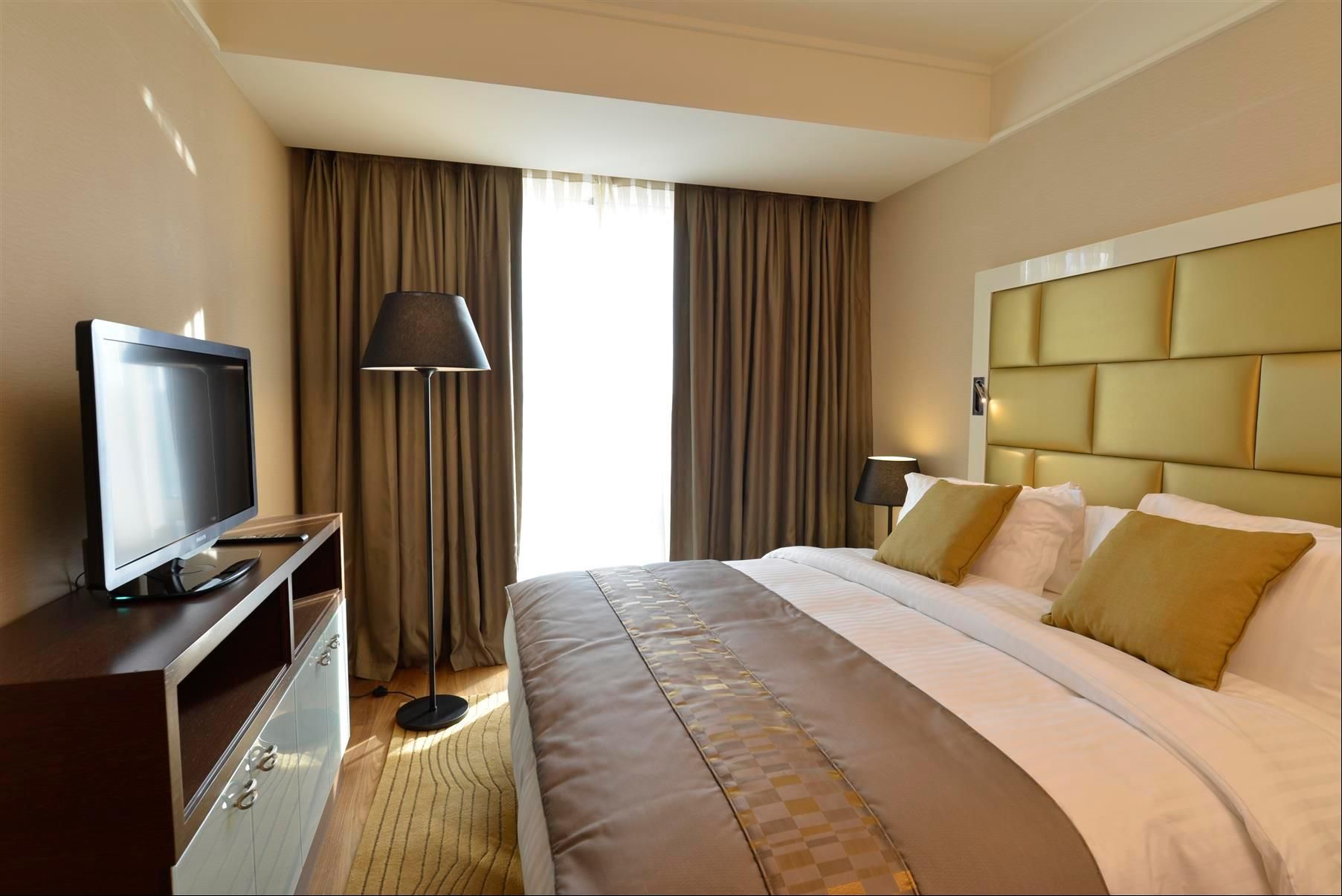 undefined Wyndham Grand Istanbul Europe 10