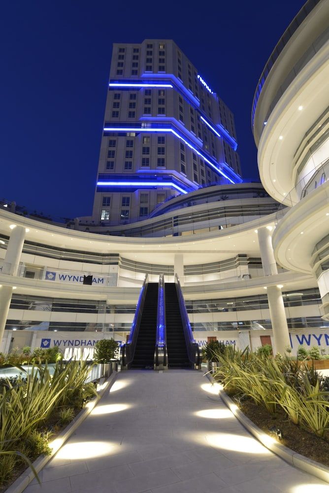 undefined Wyndham Grand Istanbul Europe 9