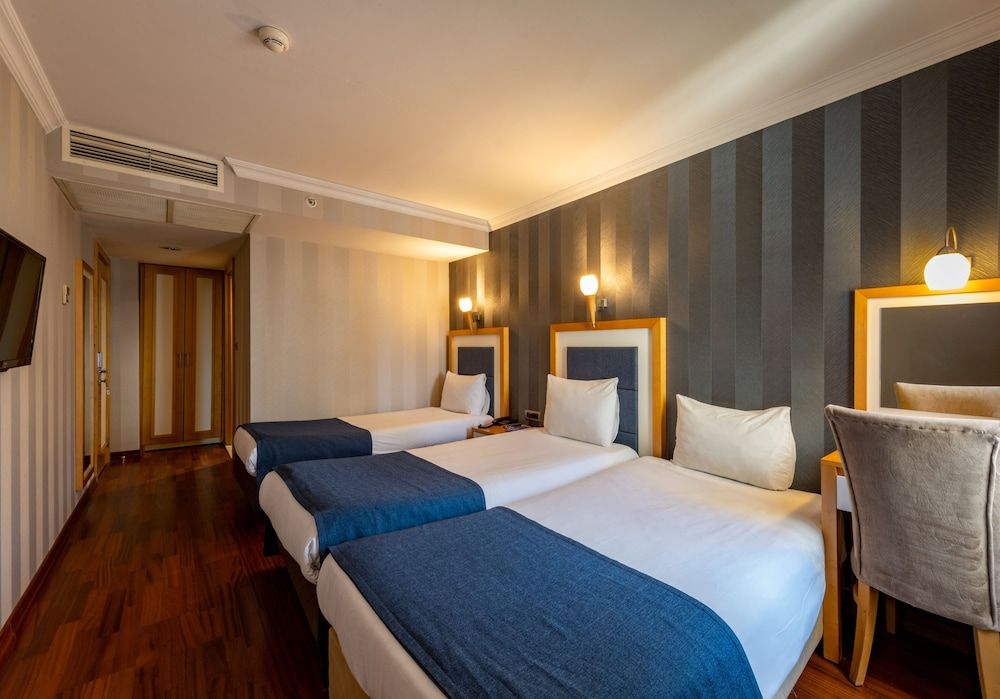 undefined Nova Plaza Taksim Square 8