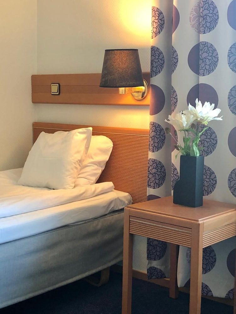 Arena Hotell Standard Single Room 2