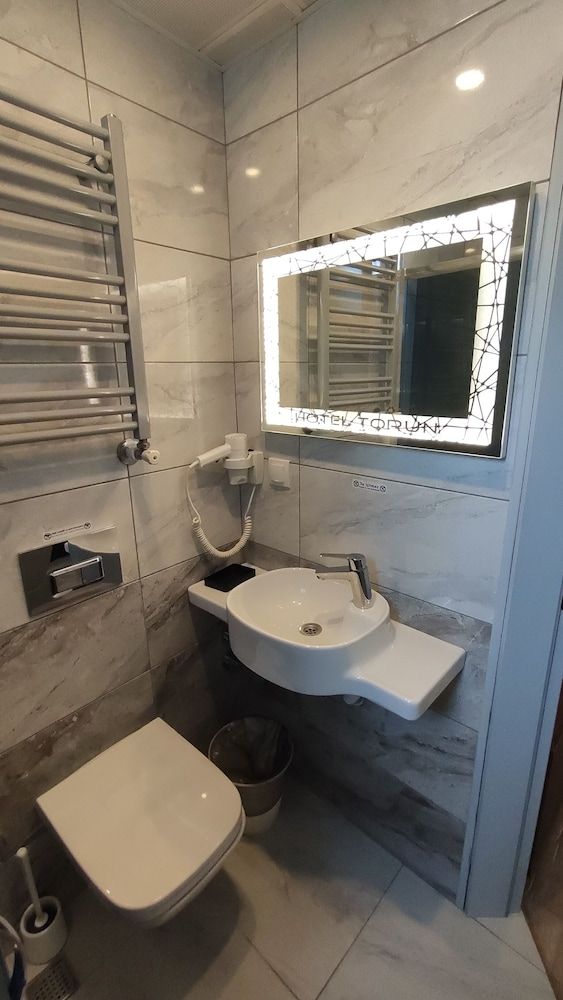 Hotel Torun Istanbul Old City Deluxe Twin Room, Multiple Beds, Park View 5