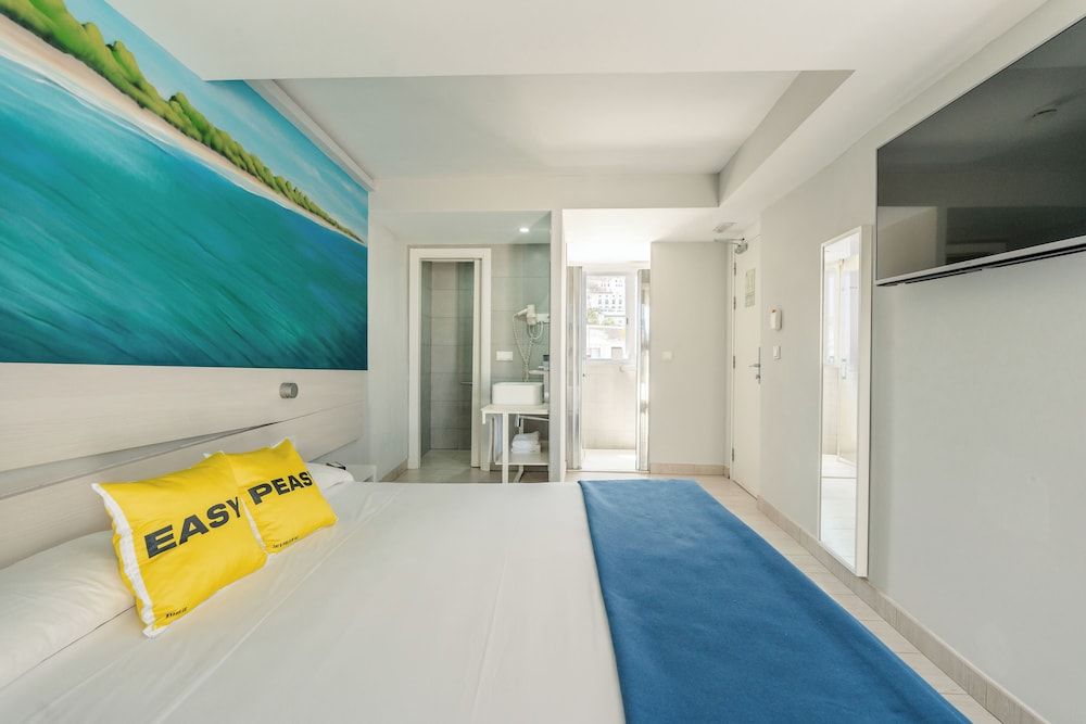 Ryans La Marina Premium Penthouse, Terrace, Sea View (Building A) 3