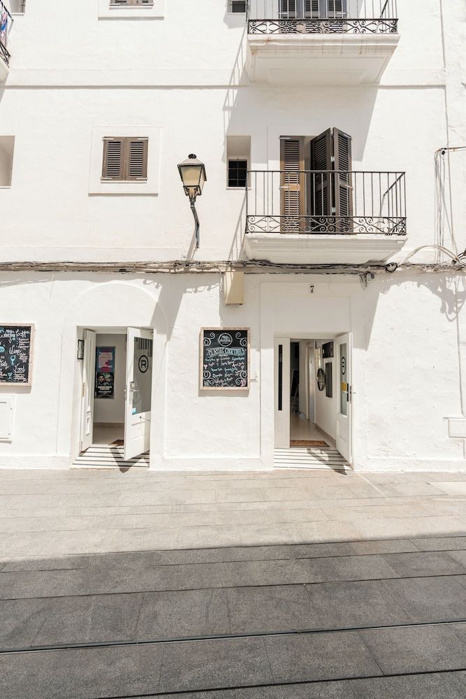 undefined Ryans La Marina 8