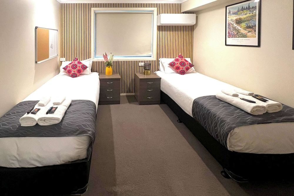 Comfort Inn Serenity Bathurst Standard Room, 2 Twin Beds, Non Smoking 7