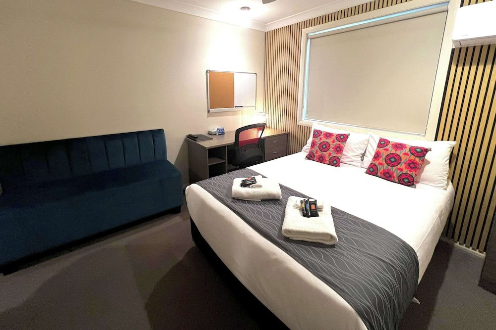 Comfort Inn Serenity Bathurst Standard Room, 1 Double Bed, Non Smoking 9