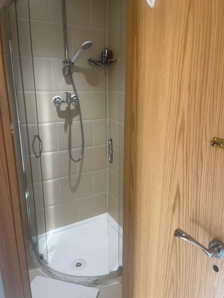 Atlas Hostel Basic Double Room, 1 Double Bed, Ensuite 11