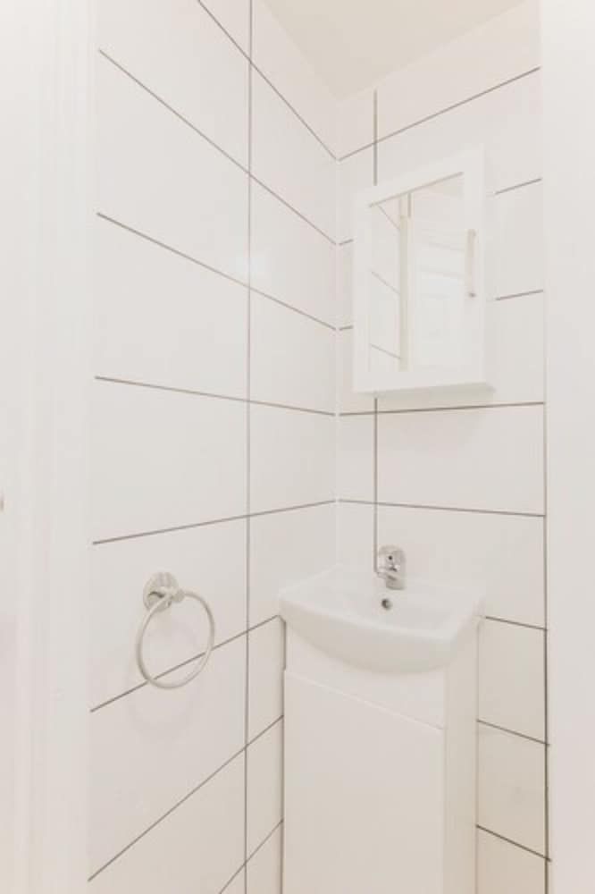 Atlas Hostel Basic Double Room, 1 Double Bed, Ensuite 7