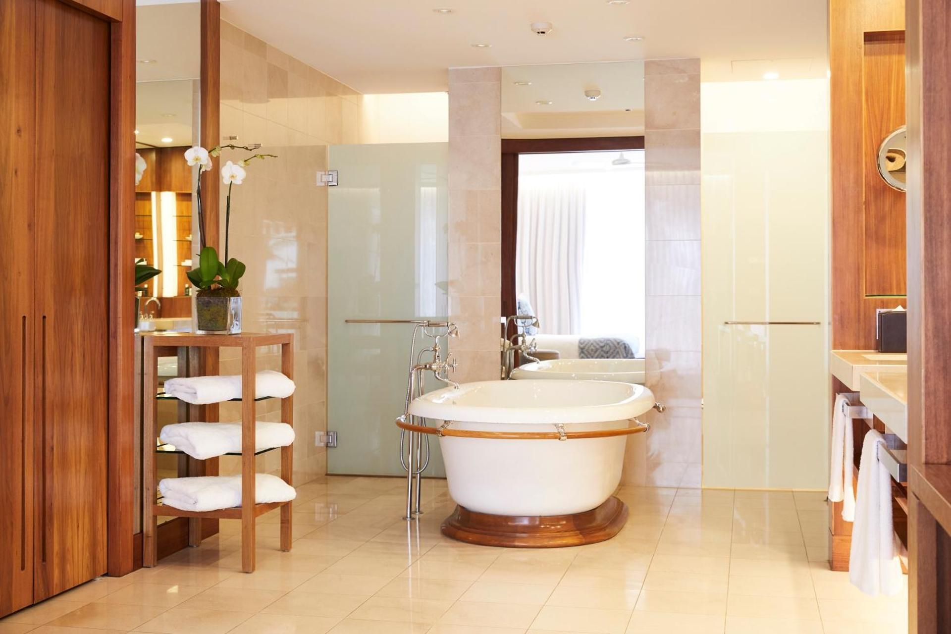 1 Bedroom Suite Lagoon View