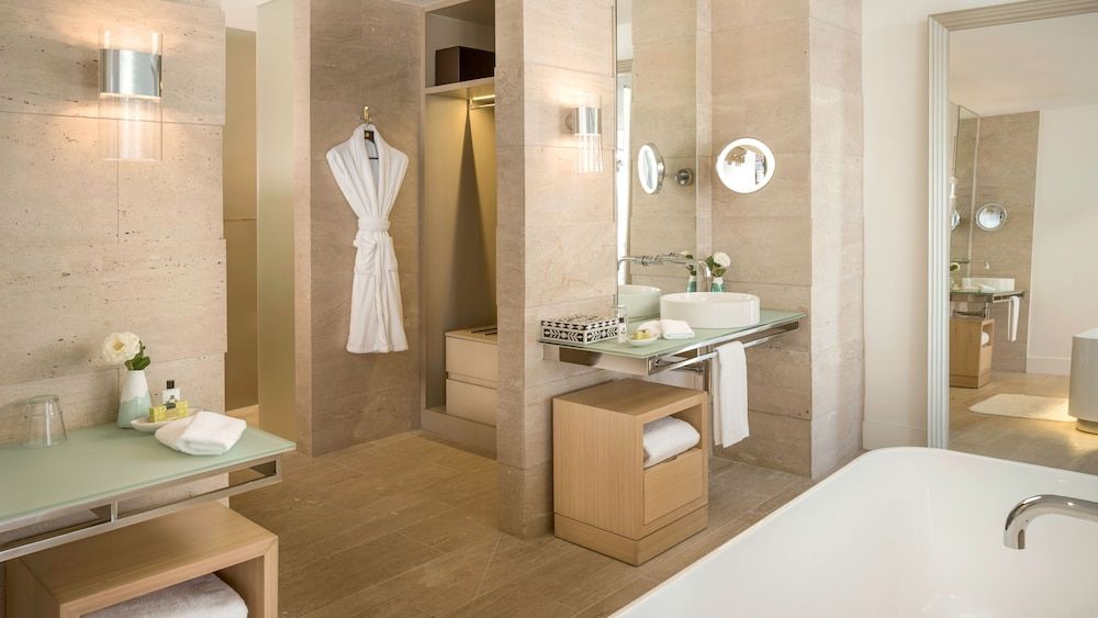 Suite, 1 Bedroom, Pool Access (Adults Only)