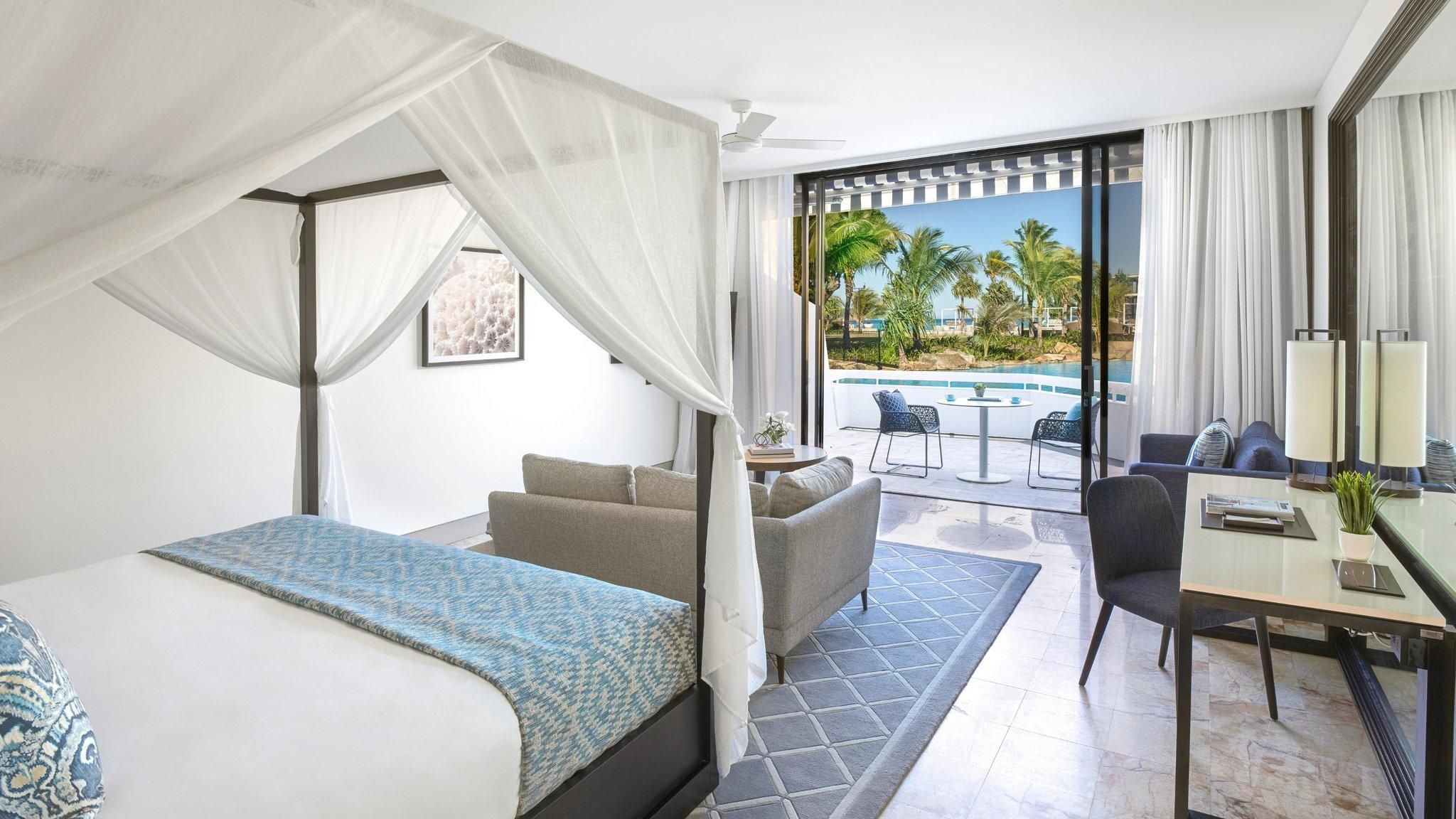1 King Premium Lagoon View