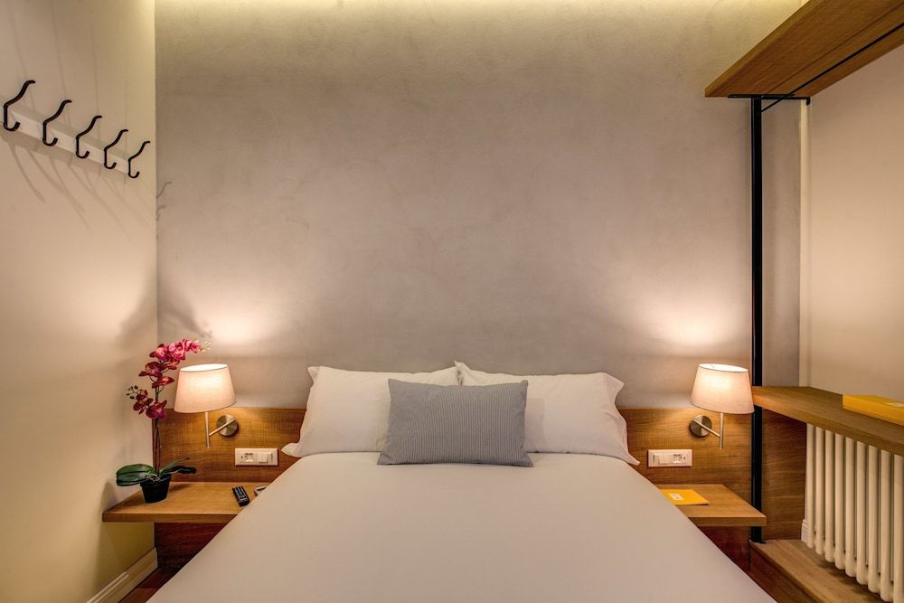 undefined The Spanish Suite 10