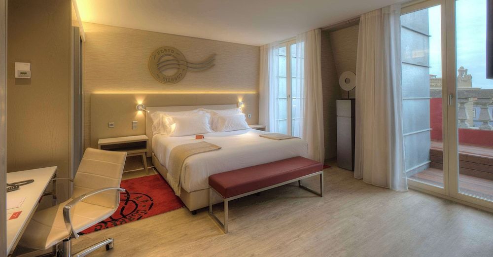 Premium Room (Extra Bed 2Ad + 1Ch with View)